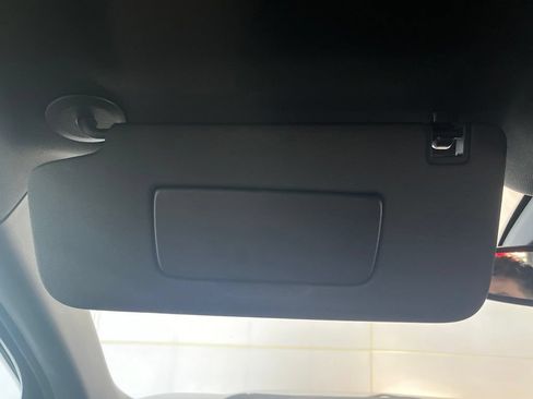 Used 2025 Chevrolet Blazer RS FWD image 77