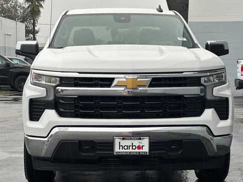 New 2025 Chevrolet Silverado 1500 LT image 9