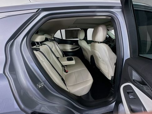 Used 2023 Buick Encore GX Essence w/ Experience Buick Package FWD image 25