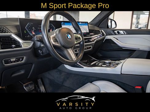 Used 2023 BMW X7 xDrive40i w/ M Sport Package image 9