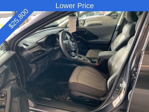 Used 2024 Subaru Crosstrek 2.0i Premium image 3