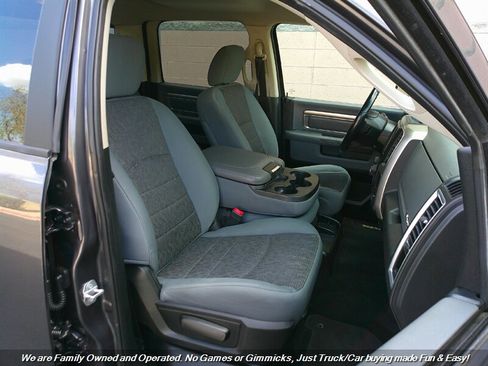 Used 2017 RAM 1500 Big Horn image 29