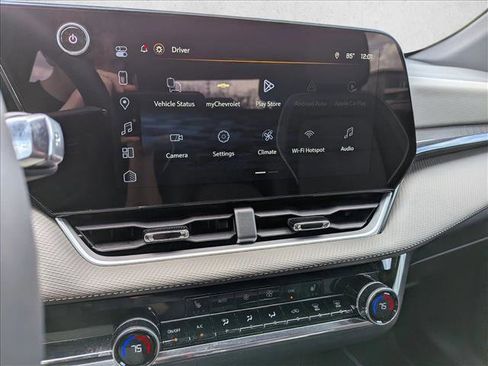 Used 2026 Chevrolet Equinox LT w/ Convenience Package II image 15