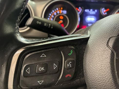 Used 2018 Jeep Wrangler Unlimited Sport S AWD/4WD image 18
