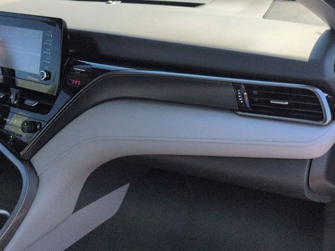 Used 2024 Toyota Camry LE image 32