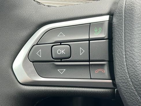 New 2026 Jeep Compass Limited image 18