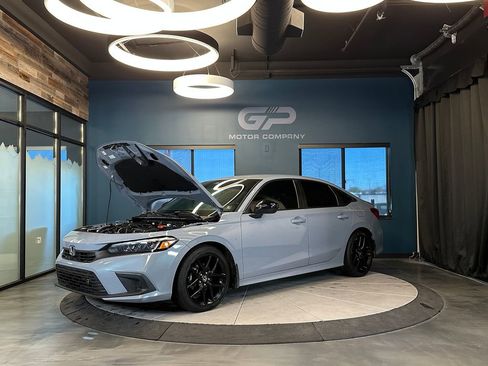 Used 2023 Honda Civic Sport image 24