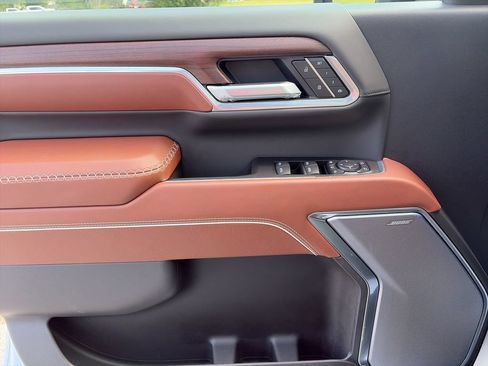 New 2026 GMC Sierra 2500 Denali Ultimate AWD/4WD image 30