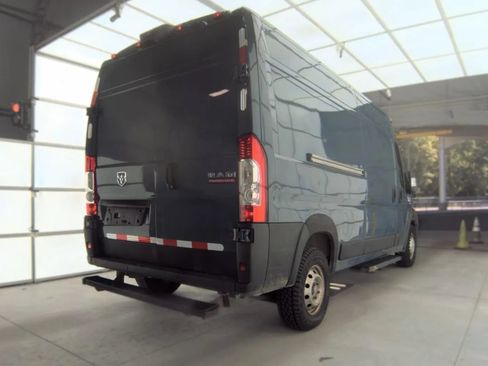 Used 2019 RAM ProMaster 2500 FWD image 4