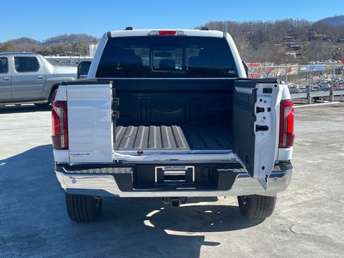 New 2026 Ford F150 Lariat w/ Equipment Group 502A High image 4