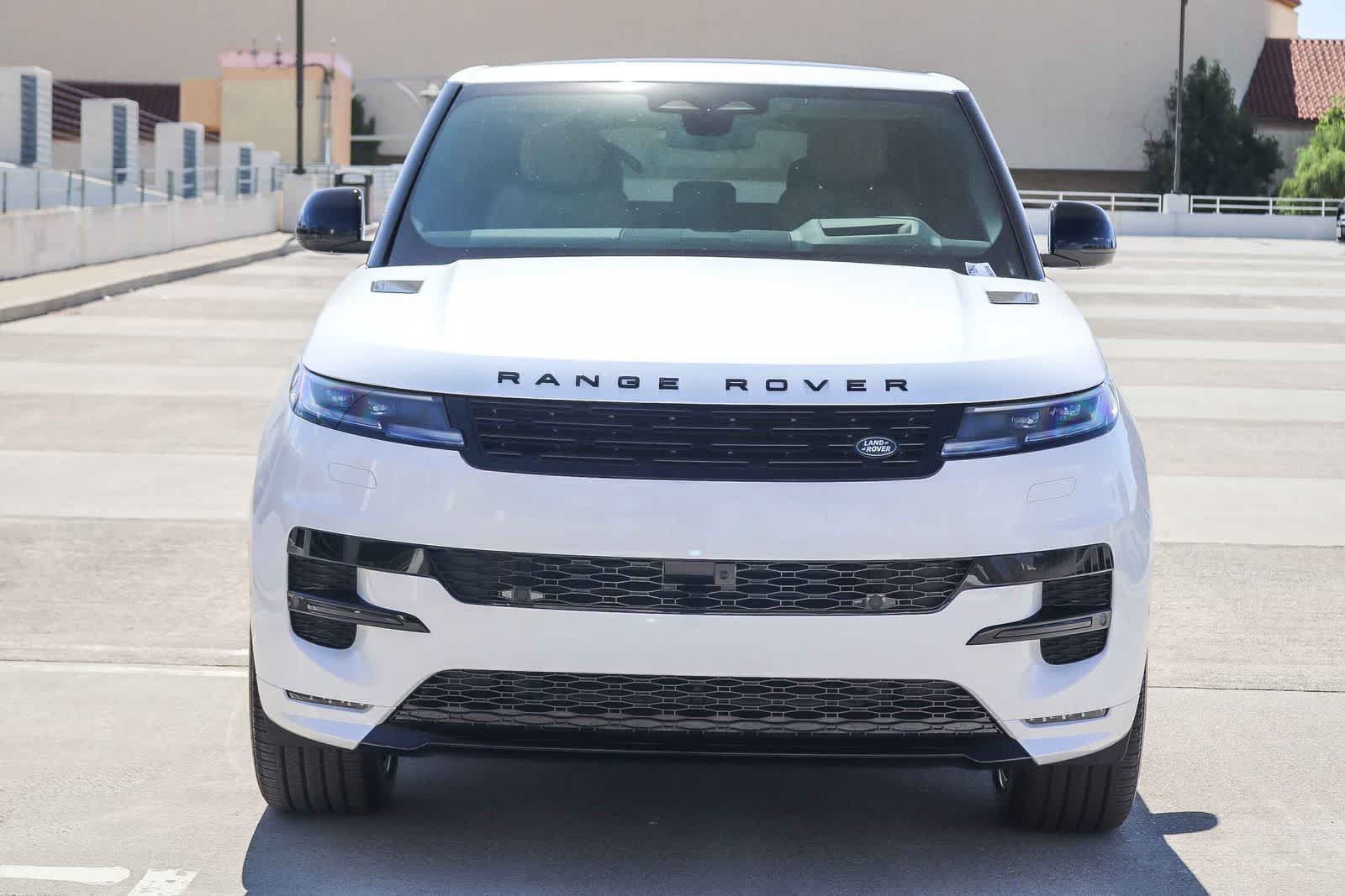 New 2026 Land Rover Range Rover Sport Dynamic SE AWD/4WD image 2