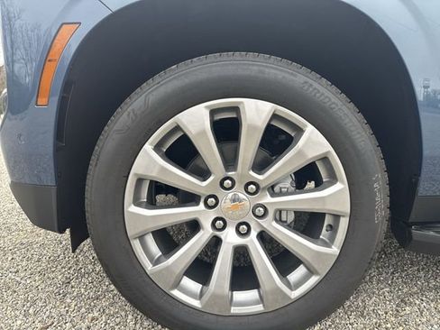 New 2026 Chevrolet Suburban Premier AWD/4WD image 36