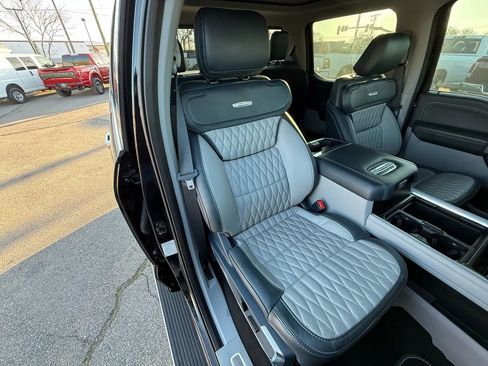 Used 2024 Ford F350 Limited w/ FX4 Off-Road Package image 33