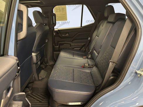 Used 2026 Toyota 4Runner Platinum AWD/4WD image 12