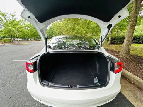 Used 2023 Tesla Model 3 Standard Range RWD image 14