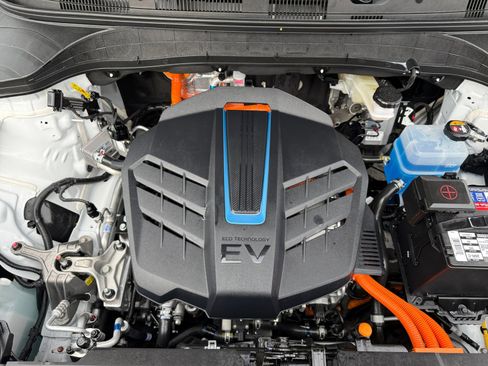 Certified 2023 Hyundai Kona SE image 20