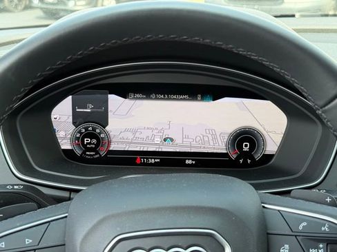 Used 2025 Audi Q5 2.0T Premium Plus w/ Premium Plus Package image 29