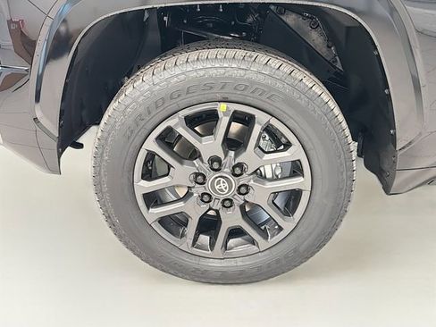 New 2026 Toyota Tundra Platinum image 25