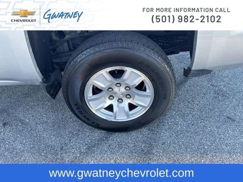 Used 2019 Chevrolet Silverado 1500 LT image 10