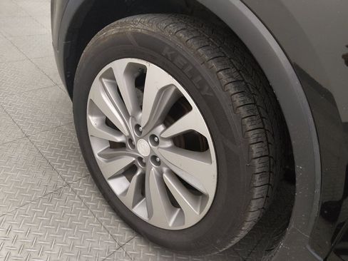 Used 2018 Buick Encore Preferred FWD image 31