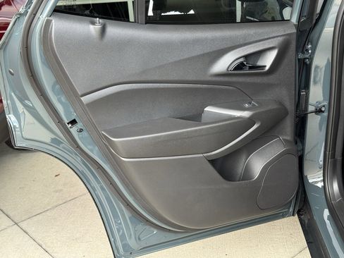 New 2025 Chevrolet Trax LT w/ Driver Confidence Package image 18