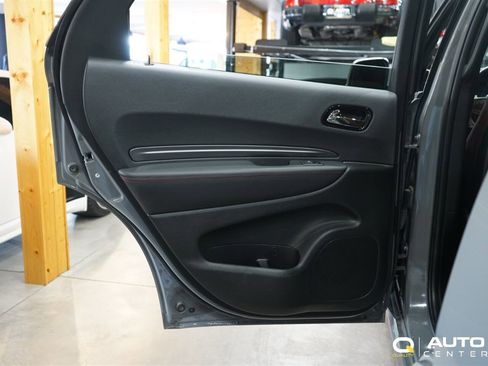 Used 2025 Dodge Durango R/T w/ Blacktop Package image 33