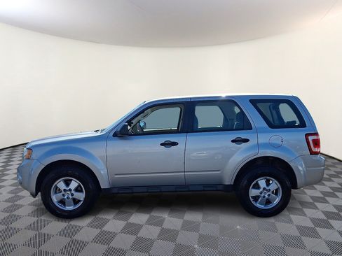 Used 2012 Ford Escape XLS FWD image 4
