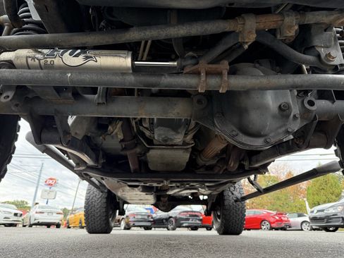 Used 2016 Jeep Wrangler Unlimited Rubicon image 27