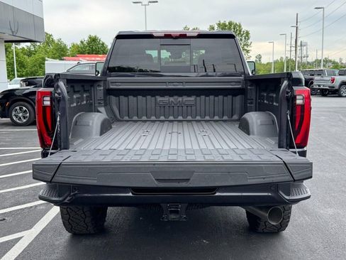 Used 2026 GMC Sierra 3500 Denali Ultimate AWD/4WD image 7