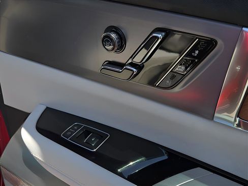 New 2026 Cadillac Vistiq Sport image 27