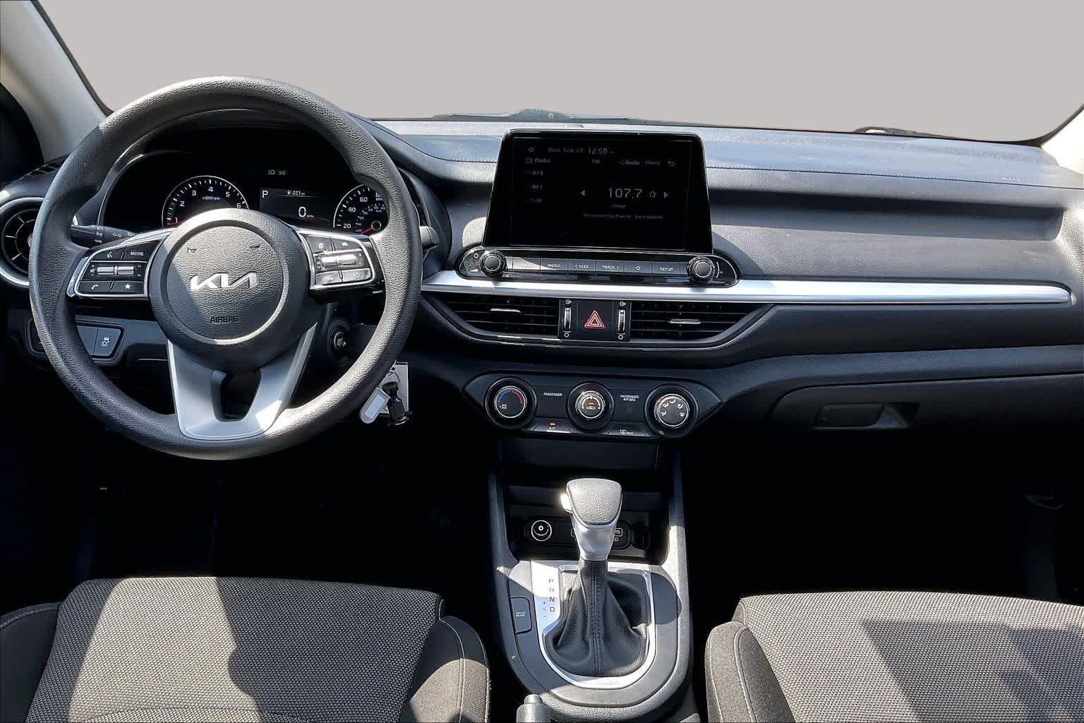 Used 2024 Kia Forte LXS FWD image 15