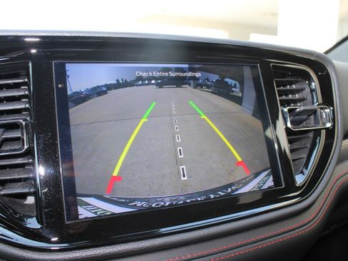 Used 2023 Dodge Durango GT AWD/4WD image 18
