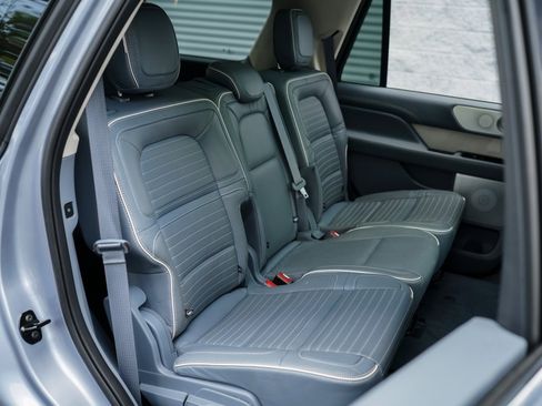 Used 2024 Lincoln Navigator Black Label image 26
