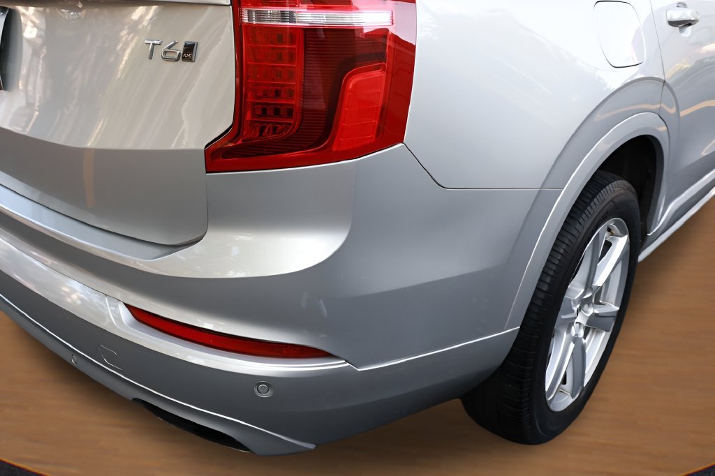 Used 2020 Volvo XC90 T6 Momentum AWD/4WD image 11