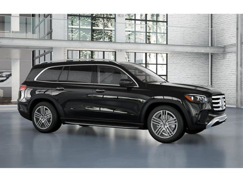 New 2026 Mercedes-Benz GLS 450 4MATIC image 12