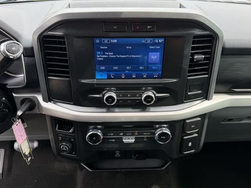 Used 2022 Ford F150 XLT w/ Equipment Group 301A Mid AWD/4WD image 22