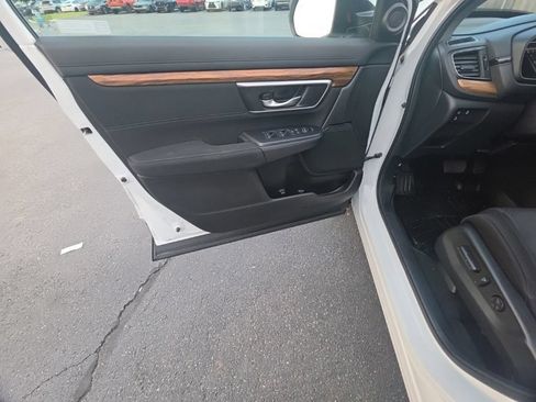 Used 2021 Honda CR-V EX image 12