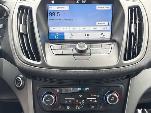 Used 2019 Ford Escape SE image 20