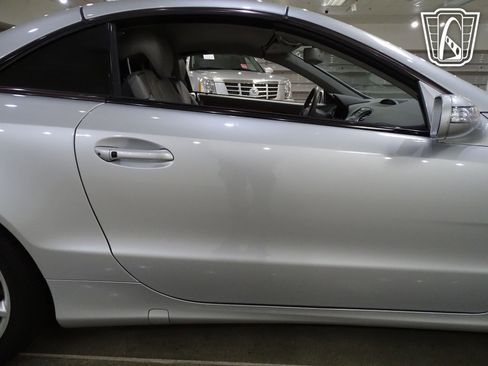 Used 2007 Mercedes-Benz SL 550 image 33