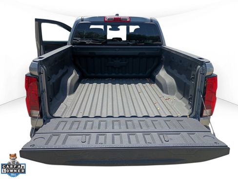 Used 2025 Chevrolet Colorado Trail Boss AWD/4WD image 27