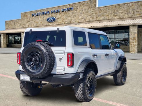 New 2026 Ford Bronco Badlands image 5