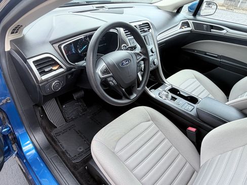 Used 2018 Ford Fusion S FWD image 12