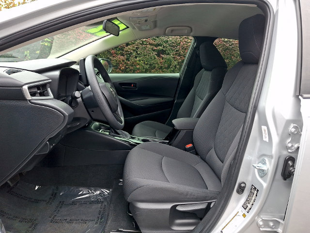Used 2022 Toyota Corolla LE FWD image 10