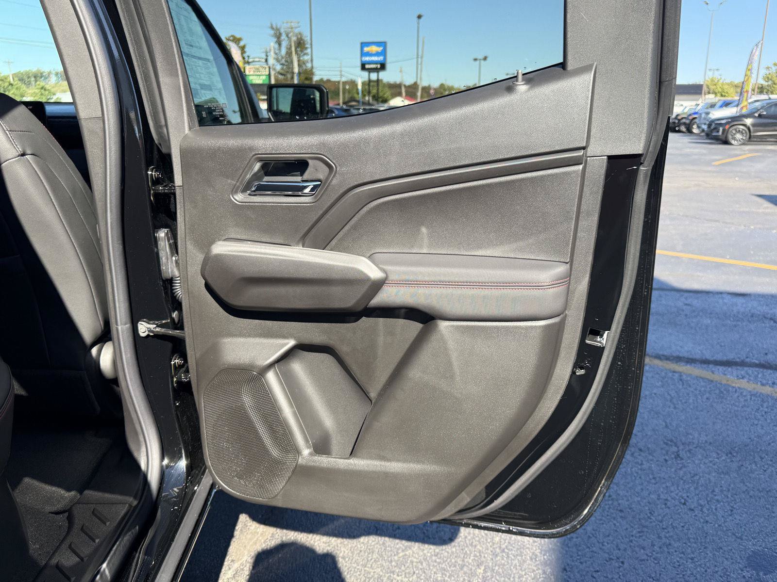 New 2026 Chevrolet Colorado Z71 w/ Technology Package AWD/4WD image 28