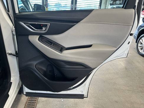 Used 2022 Subaru Forester Premium image 16