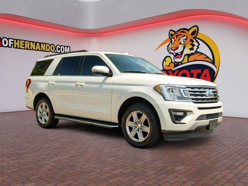 Used 2019 Ford Expedition XLT w/ Equipment Group 202A RWD image 3