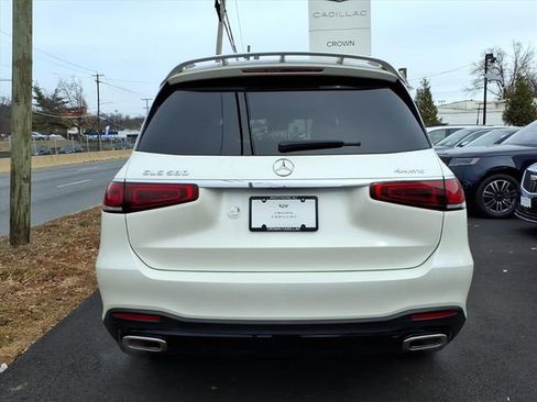 Used 2023 Mercedes-Benz GLS 580 4MATIC image 5