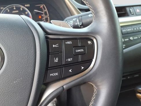 Used 2020 Lexus ES 350 w/ Accessory Package 2 FWD image 21