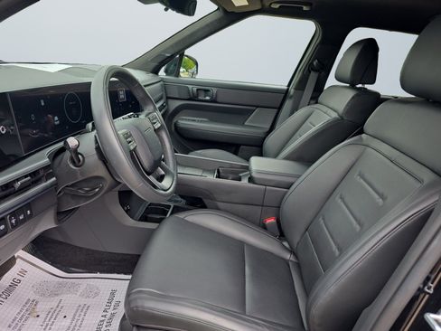 Certified 2025 Hyundai Santa Fe Calligraphy AWD/4WD image 11