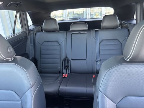 New 2026 Volkswagen Atlas Cross Sport SEL R-Line image 28